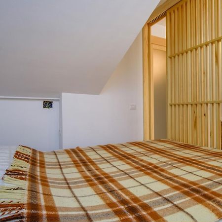 Elegant Apartment Iris Mali Lošinj Zewnętrze zdjęcie